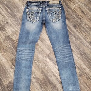 ROCK REVIVAL RHINESTONE STRAIGHT STACIA Ankle JEANS 26